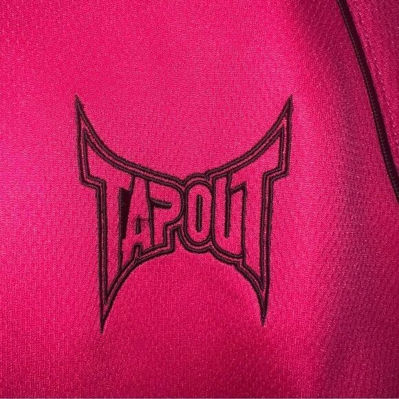 TapouT hoodie with logo on left chest - Picture 10 of 11